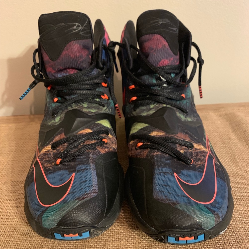 Nike Lebron James
